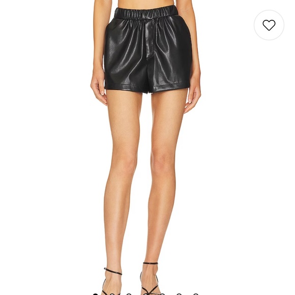 NWT L’academie Black Faux Leather Shorts. - Picture 4 of 14